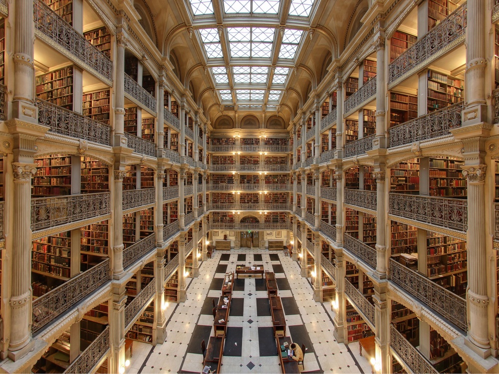 1747660-R3L8T8D-1000-George-peabody-library