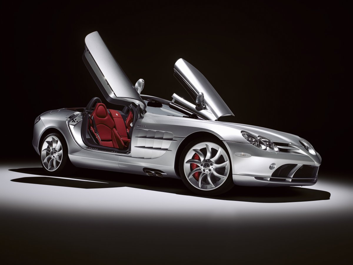 -the-slr-mclaren-from-the-mid-2000s-