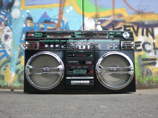 18917615-ghettoblaster-1452077_960_720-1478779468-650-12642f8e71-1478850428